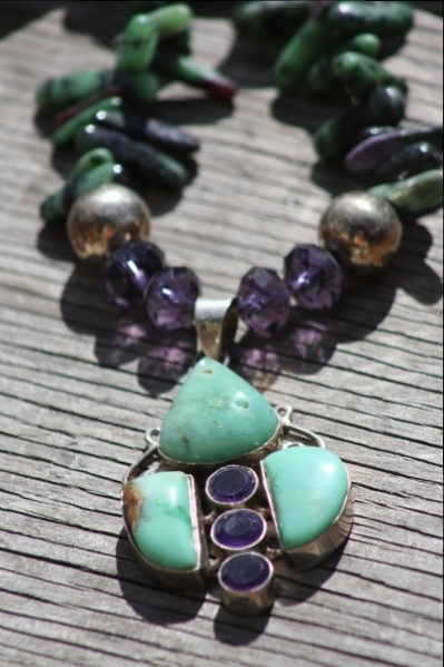 Adventurine/amethyst/crystal/ruby zoisite